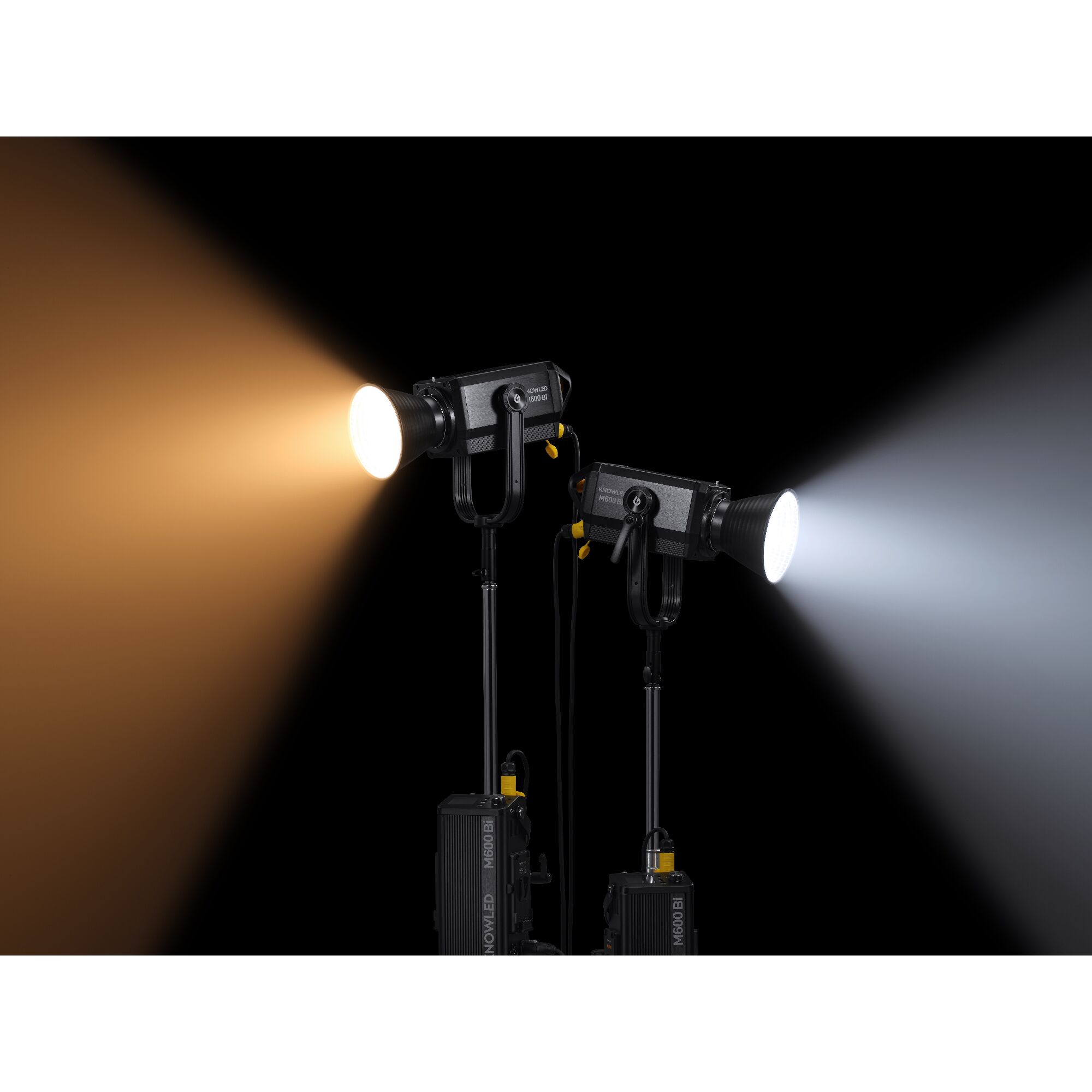 Осветитель светодиодный Godox Knowled M300Bi студийный, фото , изображение 15