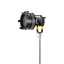 Насадка оптическая Godox Knowled GF14 с линзой Френеля байонет G Mount, фото 