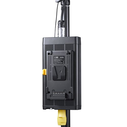 Осветитель светодиодный Godox S60 фокусируемый, фото , изображение 4