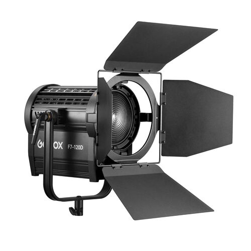 Осветитель светодиодный Godox F7-120D K2 с линзой Френеля, фото , изображение 4
