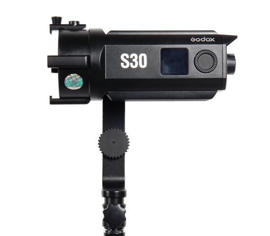 Осветитель светодиодный Godox S30 фокусируемый, фото , изображение 3
