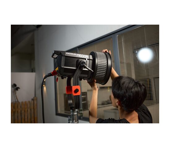 Осветитель светодиодный Godox Knowled M600R студийный, фото , изображение 18